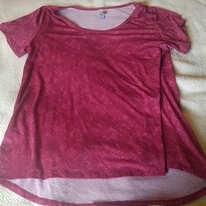 LuLaRoe red short sleeve top- Classic
